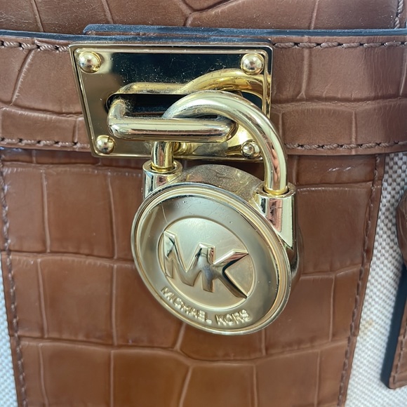 Michael Kors leather and fabric purse with handles! - Picture 2 of 7